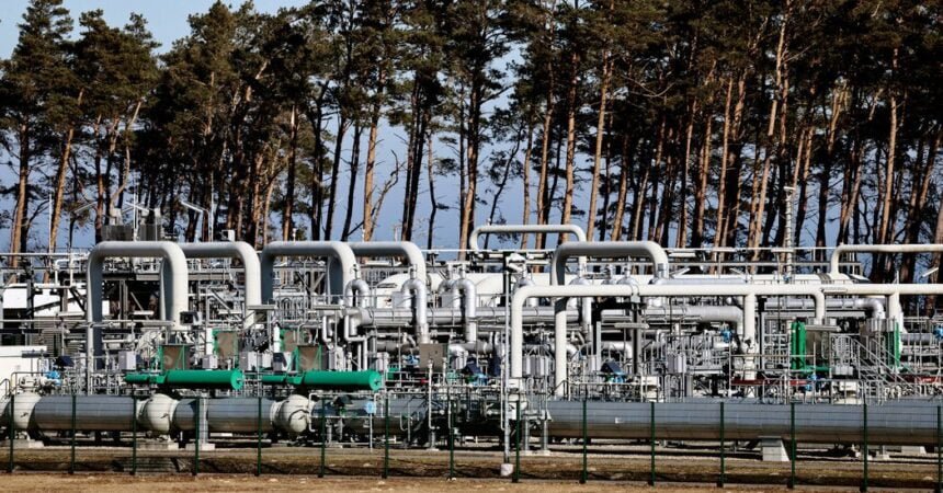 Germany-on-Edge-as-Russian-Gas-Pipeline-Goes-Offline-for-Repair