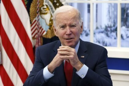 biden-administration-tightens-student-loan-forgiveness-amid-legal-challenges