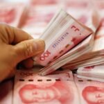 chinese-central-bank-says-it-will-prioritize-stabilizing-currency
