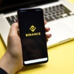 colombians-take-legal-action-against-binance-for-blocking-their-funds