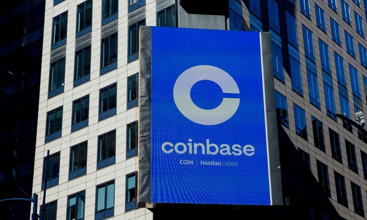 Crypto-Exchange-Coinbase-Slows-Hiring-Amid-Market-Downturn