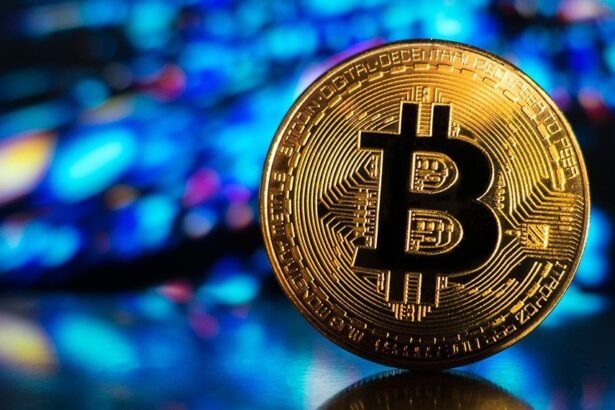 crypto-exchanges-binance-and-kuna-suspend-card-transactions-in-ukrainian-hryvnia