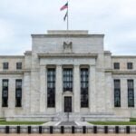 fed-bans-senior-officials-from-cryptocurrency-investing