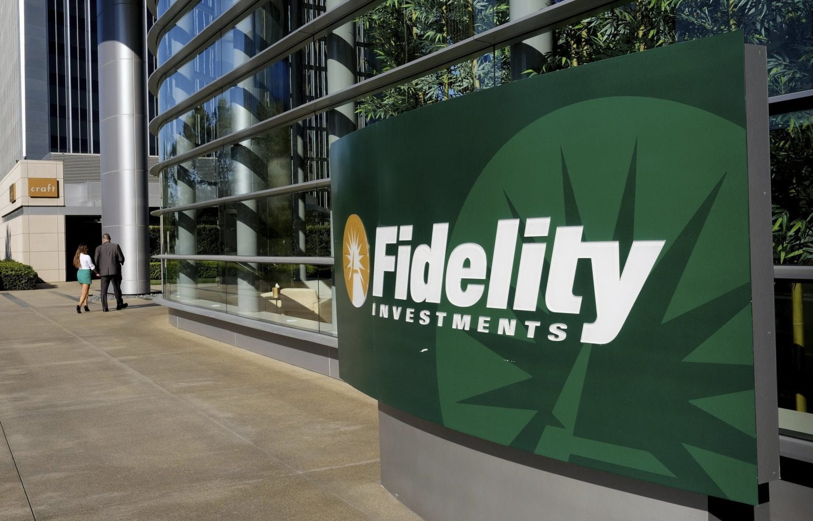 Fidelity-Plans-Hiring-Spree-to-Expand-Crypto-Services-to-Include-Ethereum-Trading-and-Custody