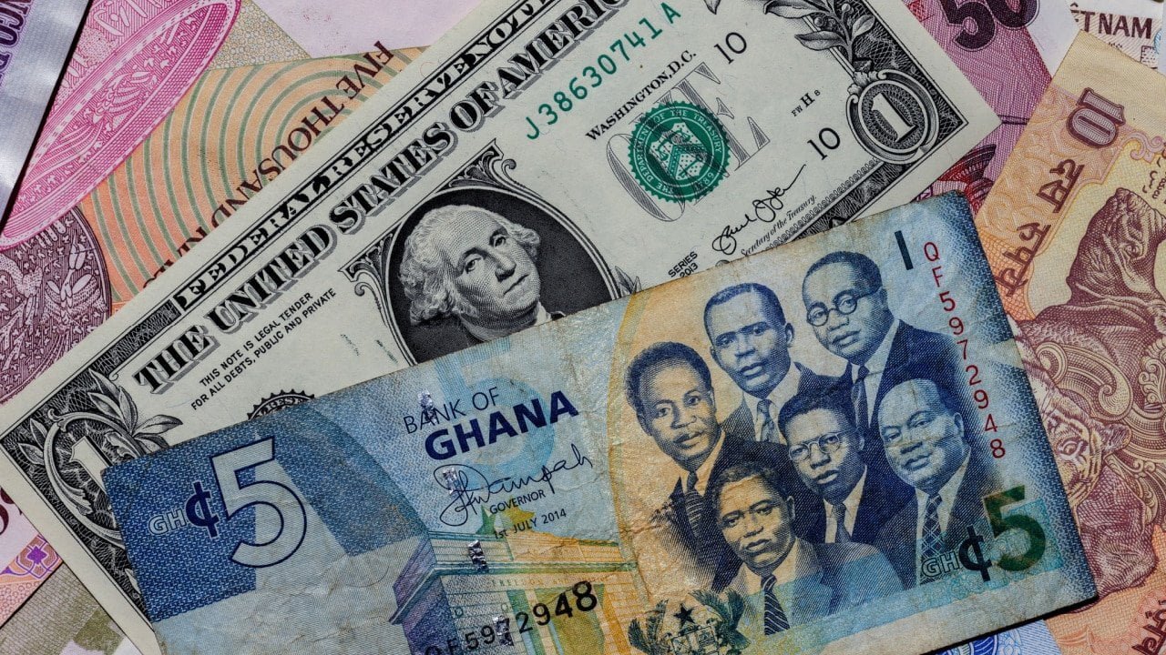 ghanaian-currency-slips-to-another-low-versus-the-us-dollar