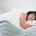 How-to-Fix-Your-Sleep-Schedule-And-Feel-More-Well-Rested