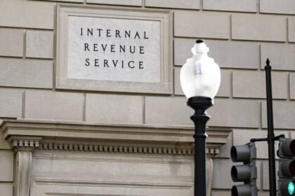 irs-updates-crypto-related-instructions-for-2022-tax-filing