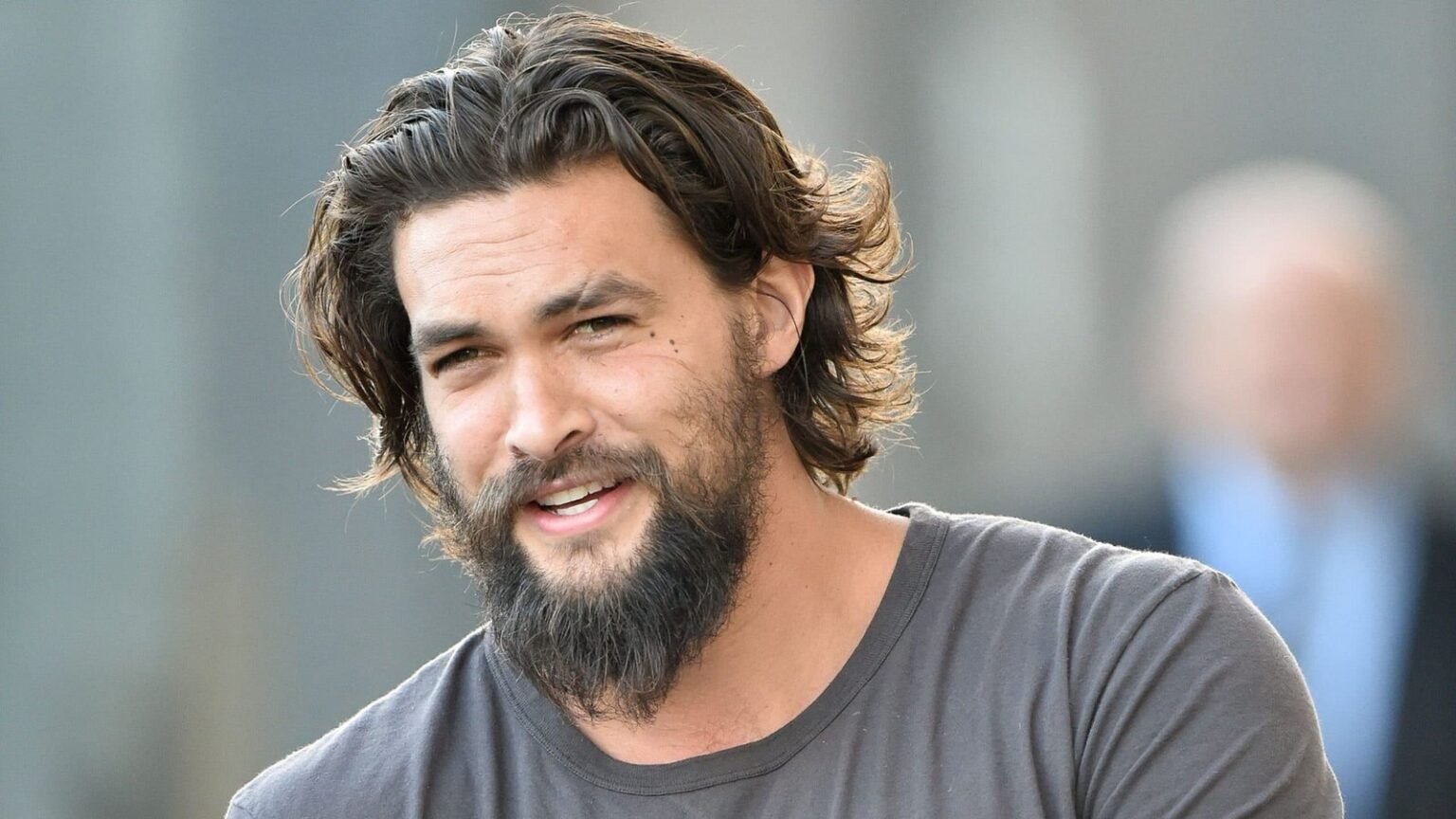 jason-momoa-biography-and-career