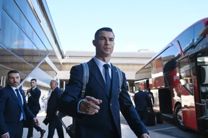 manchester-united-explore-legal-action-as-they-look-to-force-ronaldo-exit