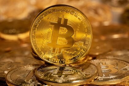 Nigerian-Trio-Allegedly-Uses-Money-Laundering-Proceeds-to-Buy-Bitcoins
