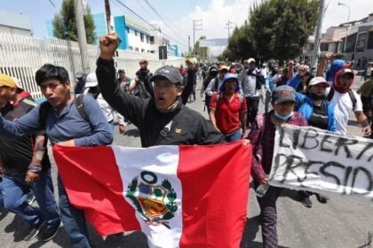 peru-declares-30-day-state-of-emergency-amid-protests-at-presidents-arrest