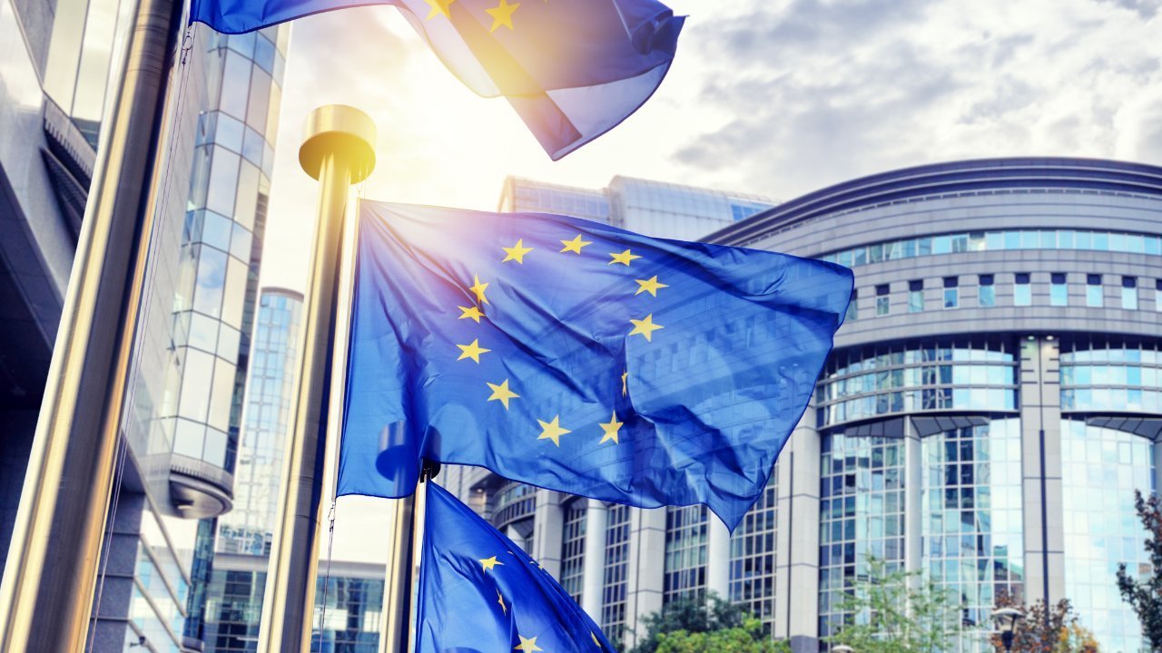 proof-of-work-ban-removed-from-europe’s-proposed-crypto-regulation