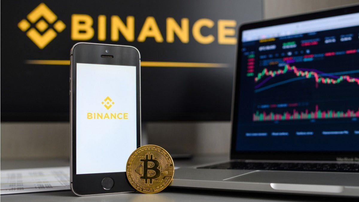 Report-Says-Binance-Shared-Client-Data-With-Russia