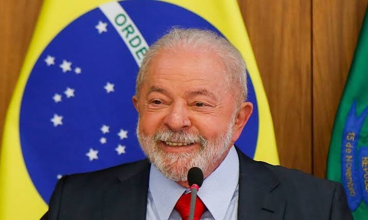 Brazil's-President-Lula-Urges-Developing-Countries-to-Abandon-Dollar-as-Global-Reserve-Currency