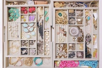 unique-ways-to-organize-your-jewelry