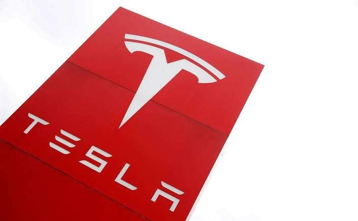 Authorities-Looking-Into-Possible-Data-Protection-Violations-by-Tesla