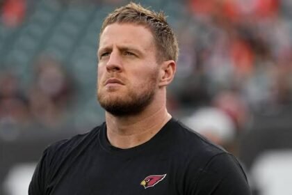 J.J-Watt-Announces-He's-Joining-CBS-Sports-as-an-NFL-Analyst