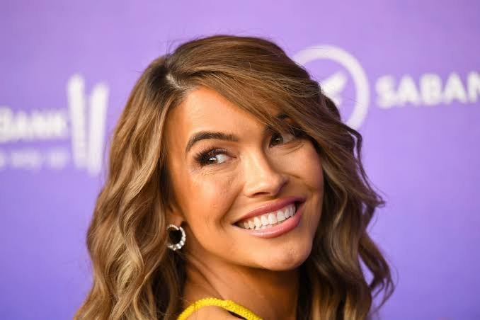 Chrishell-Stause-Reveals-Plan-to-Adopt-a-Baby