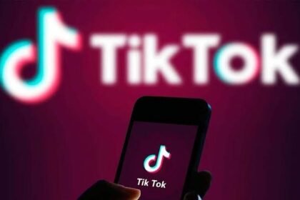 TikTok-Expands-its-DM-Settings-to-let-Users-Choose-Who-Can-Message-Them