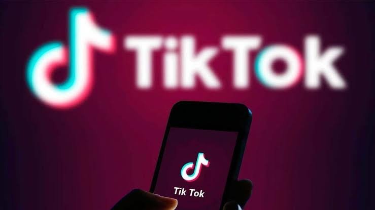 TikTok-Expands-its-DM-Settings-to-let-Users-Choose-Who-Can-Message-Them