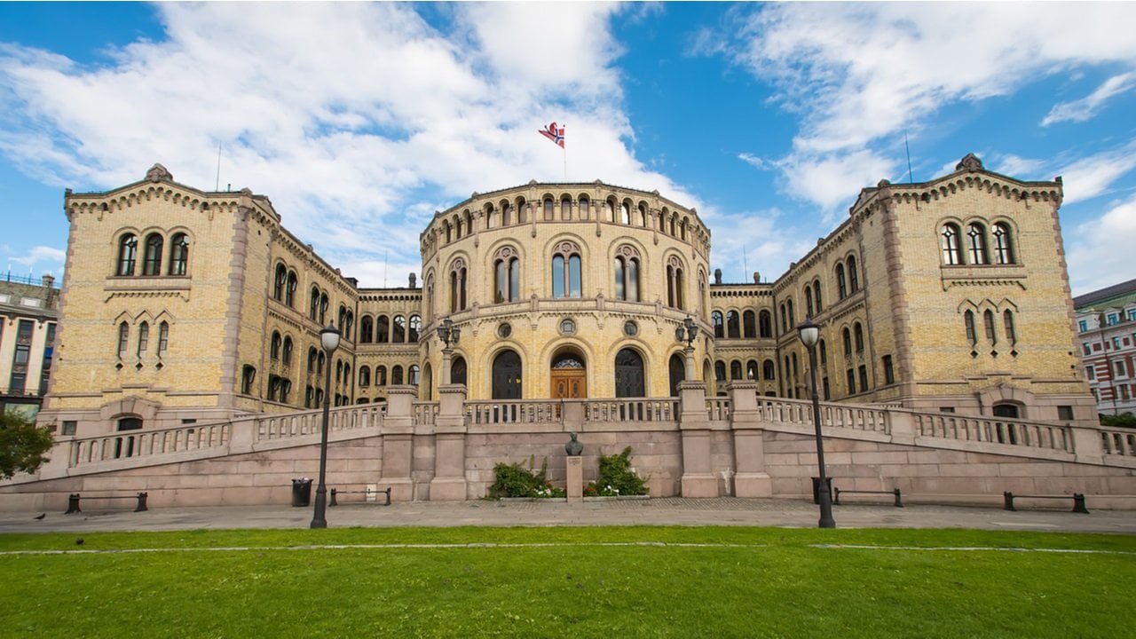 Norway-Prepares-to-Reverse-Electricity-Tax-Cut-for-Cryptocurrency-Miners