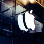 Apple-Settles-for-490M-in-Lawsuit-After-CEOs-China-Comment