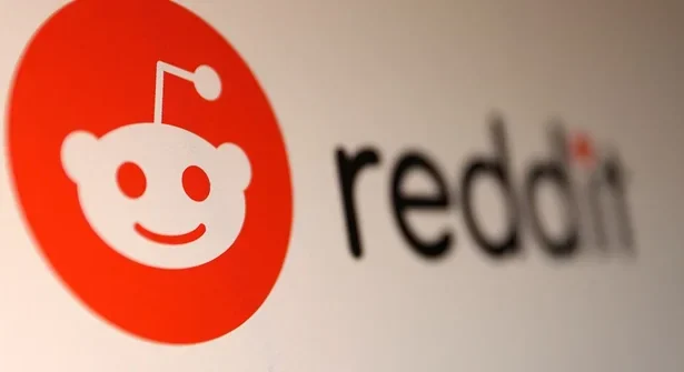 Reddit-Faces-FTC-Probe-Over-AI-Data-Practices-Ahead-of-IPO